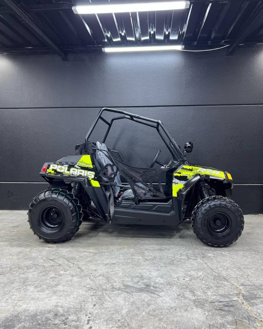 Polaris vehicles - Image 4