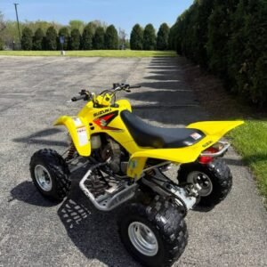 🔥 Engine & Performance 398cc single-cylinder, 4-stroke engine Liquid-cooled with DOHC (dual overhead cam) design 4 valves for improved airflow and efficiency Approx. 34–36 horsepower Strong low-to-mid range torque (great for trails) � Vincheck Info Mikuni carburetor for responsive throttle Smooth, controllable power delivery (less aggressive than 2-strokes) This engine is known for its durability and versatility, making it ideal for both casual and aggressive riding.