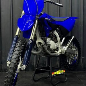 The Yamaha YZ125X is a lightweight, 125cc liquid-cooled two-stroke motorcycle specifically designed for cross-country, woods, and enduro racing. Based heavily on the YZ125 motocross bike, it features off-road-focused engine tuning (for better low-end torque), an 18-inch rear wheel, a kickstand, softer suspension settings, and a 6-speed transmission